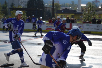 Hokejbalov liga zana v nedeu 2.10.2011